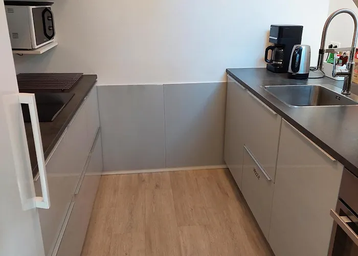 Boat On Water Hele Schip 4 بوتيل روتردام